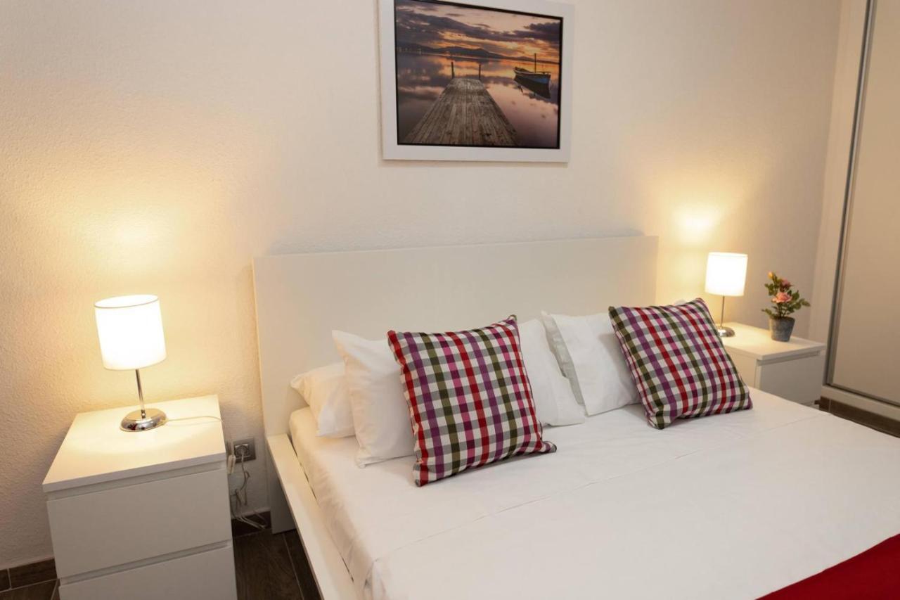 Modern Apartment With Pool And Wifi Playa Feñabe 外观 照片